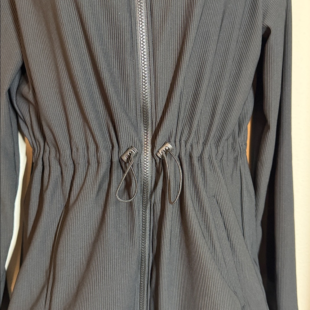 Jacket - Picture 10 of 13